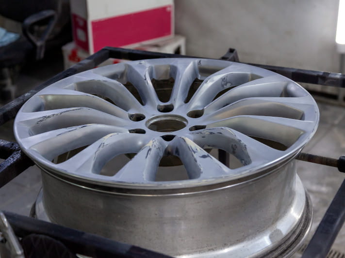 Kerb Damaged Alloy Wheel